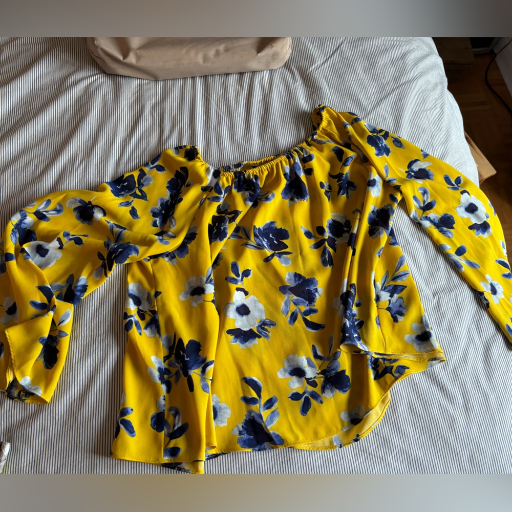 Elizabeth & James Floral Blouse